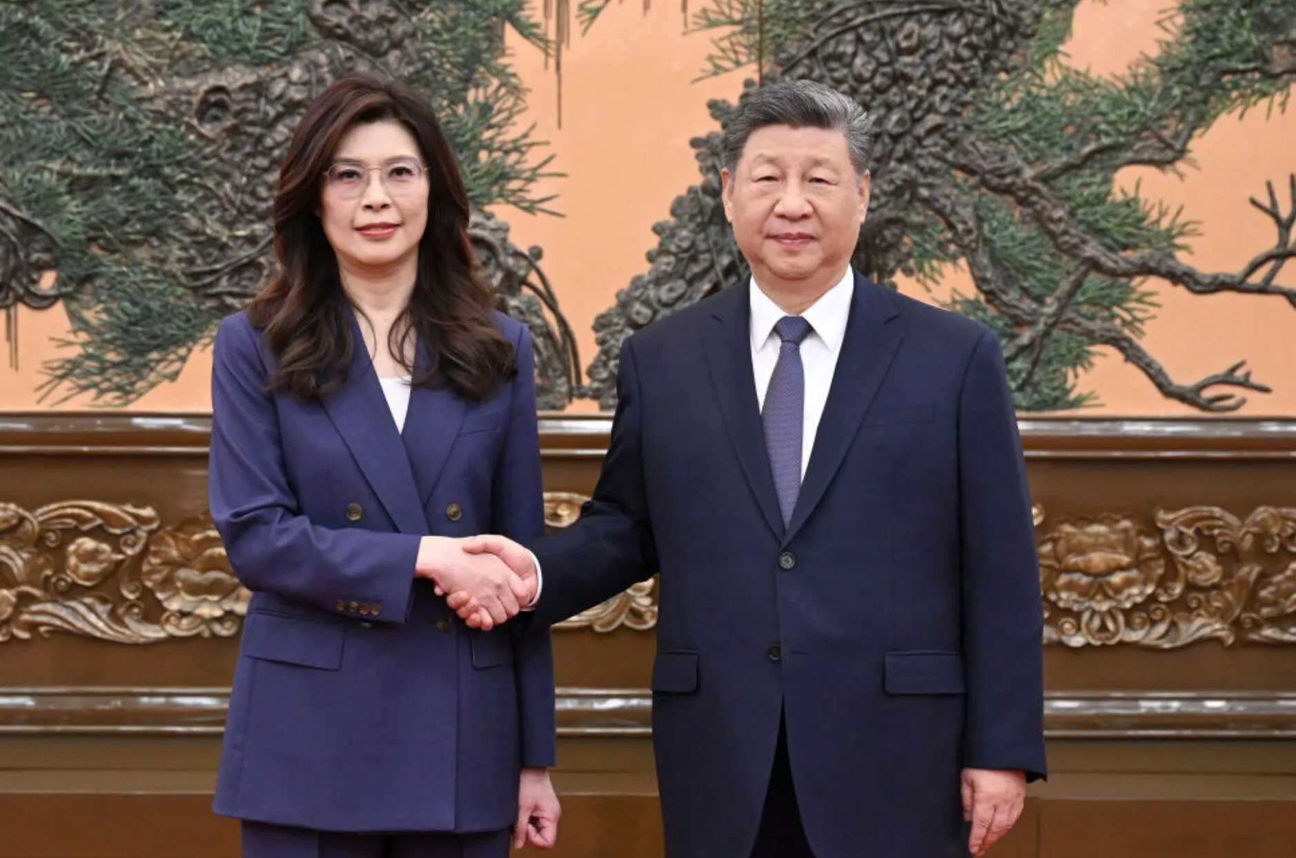 日经：北京认定郑丽文为“马英九接班人”