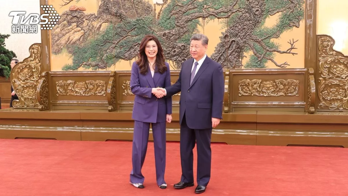 习近平在大会堂宴请郑丽文：闭门会谈1小时