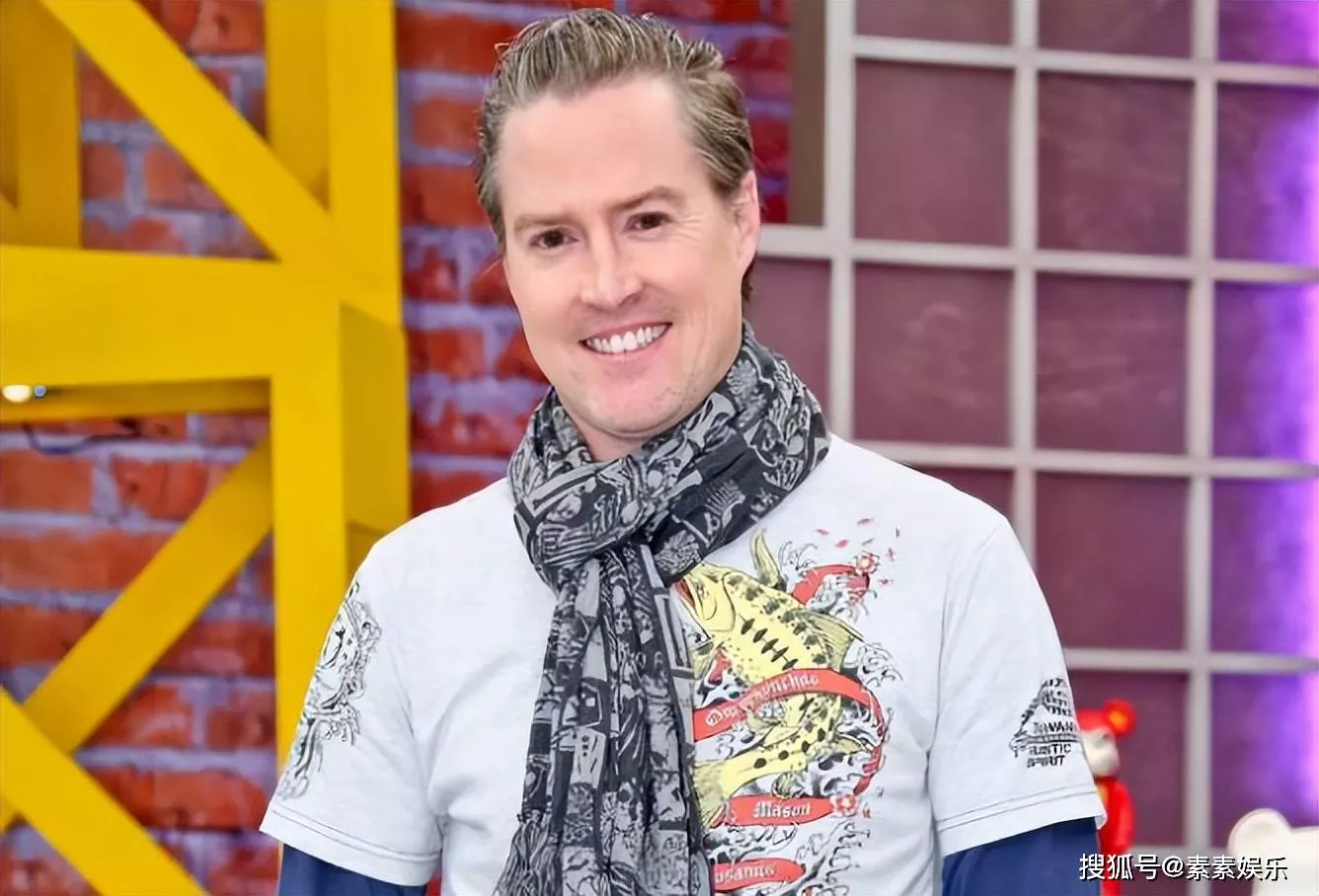 夏克立出轨私密照片公开，多名受害女性发声