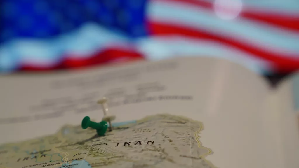 战火外溢 三国对美信任出现裂痕 反美情绪升温