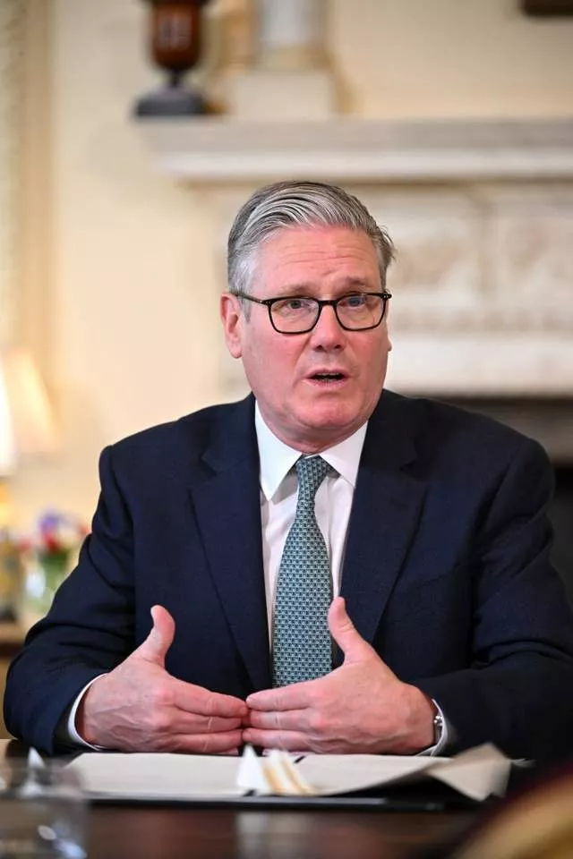 英国首相被喊下台，因外交大使与爱泼斯坦丑闻