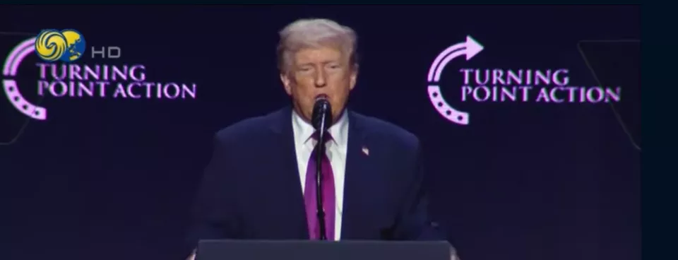 特朗普两小时连发11帖，透露多重信息