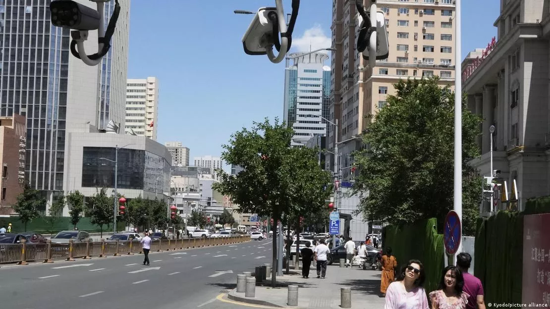 维吾尔学者大抓捕 连小道消息都没有 封锁到什么程度？