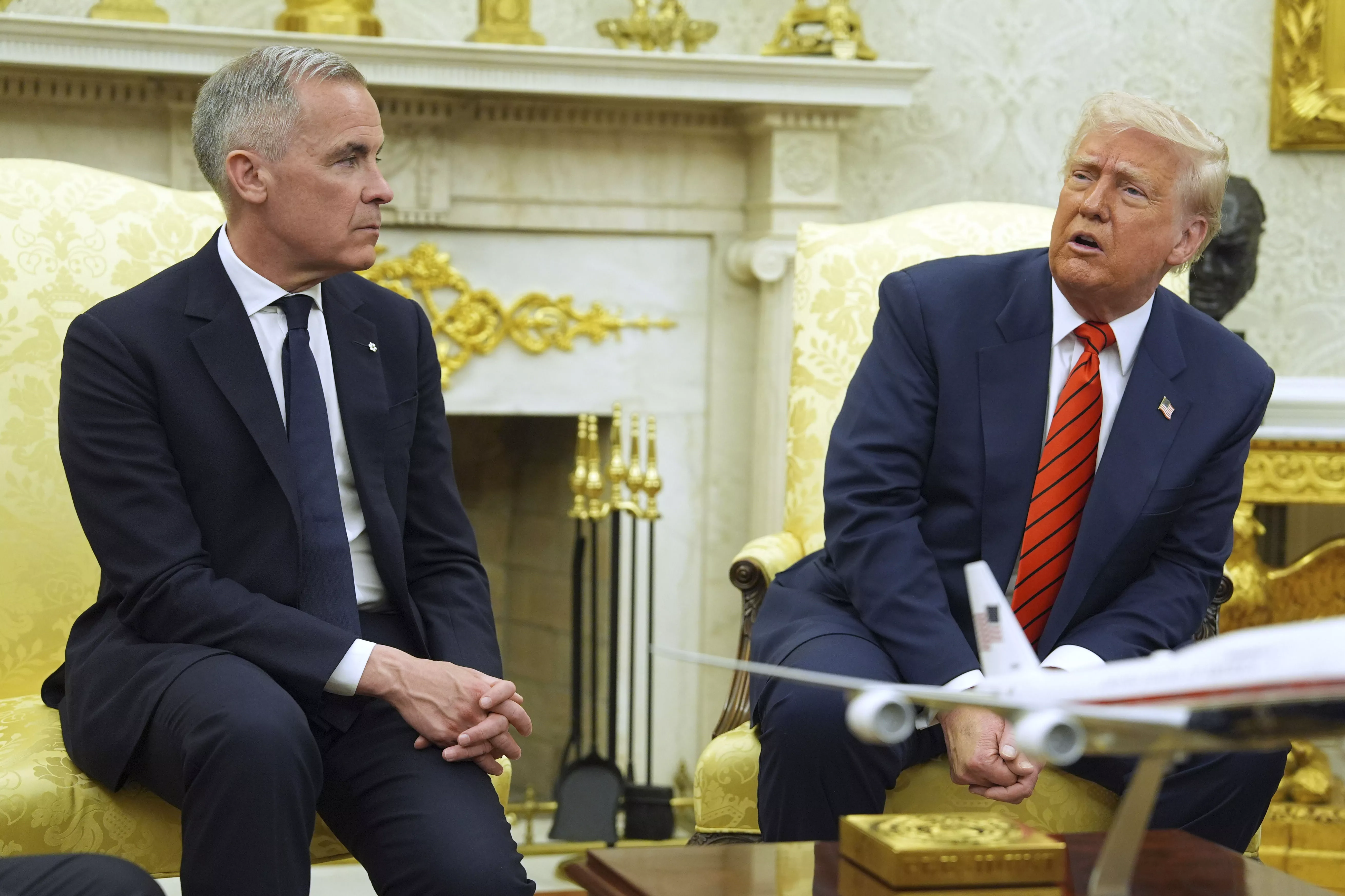 美国是"威胁",加拿大总理:对美关系已从优势变弱点