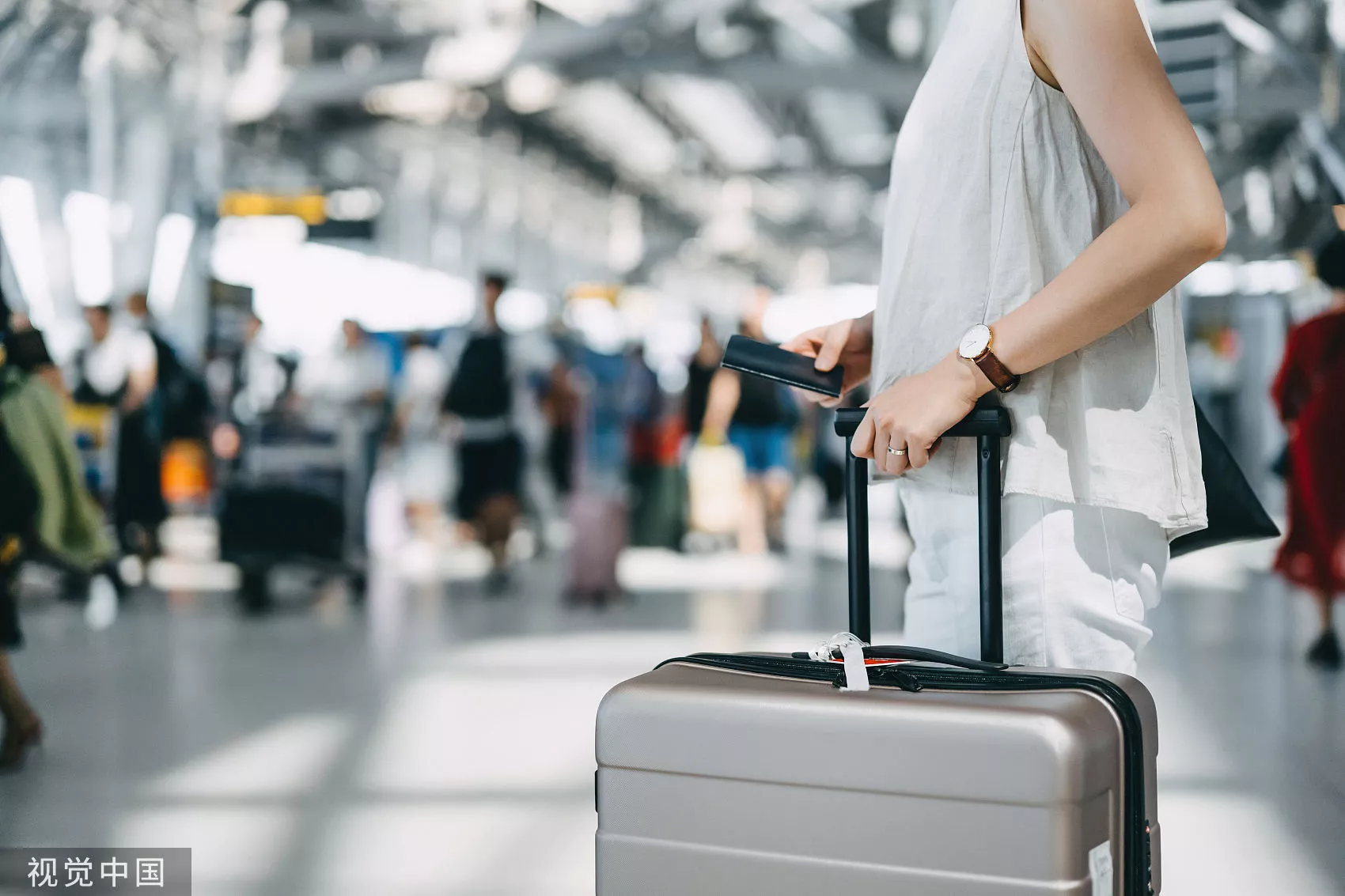 燃油飙涨"机票这样订"!专家曝省钱5招:别等战争打完