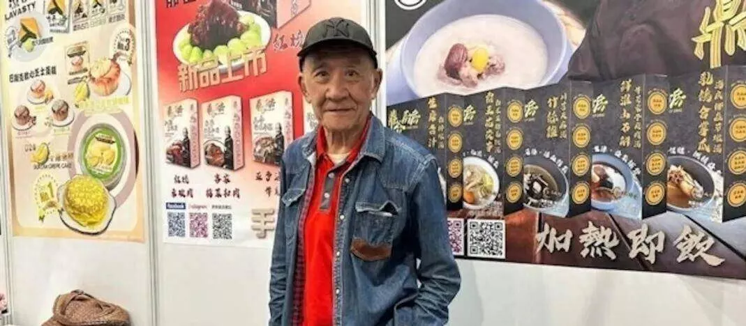 老戏骨李家鼎含泪爆家丑！每月给儿子五万仍被嫌少