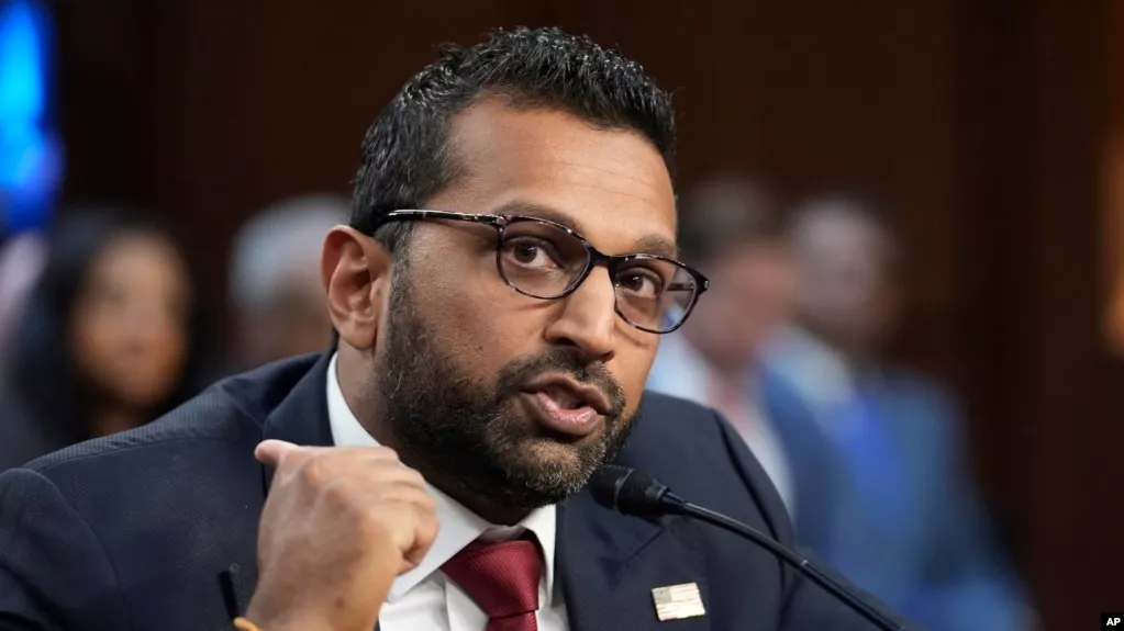 FBI局长告媒体诽谤 反而把“酗酒问题”传遍全球？