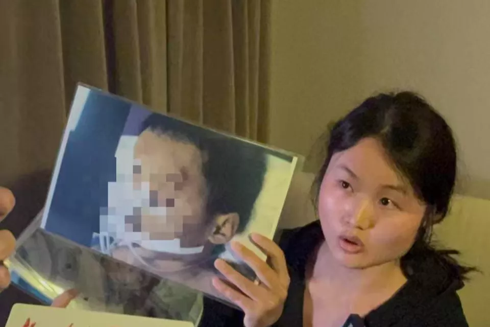 “3岁男童被生父女友虐待致死案”一审宣判：赵雨蝶被判死缓