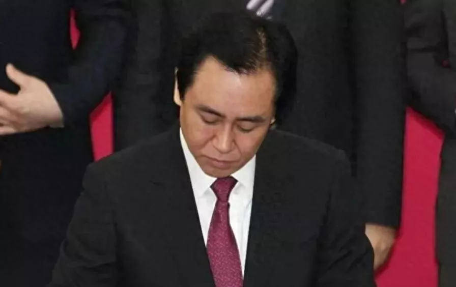 许家印背后神秘金主浮出水面，竟是他？