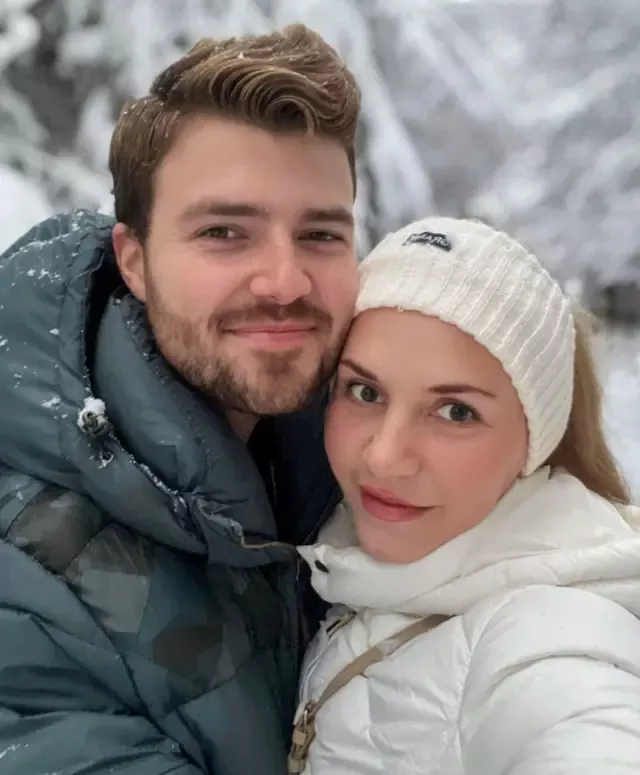 "刚开始交往的时候,我因担心分手而不告知年龄"