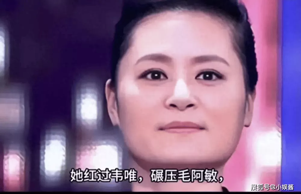 歌坛女王：30年前卡带卖80万盒，30年后跪地擦灶台