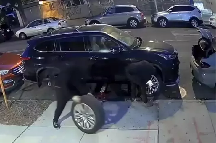 几分钟拆光一辆车！纽约“赛车式盗车团”疯狂作案 252辆车遭殃
