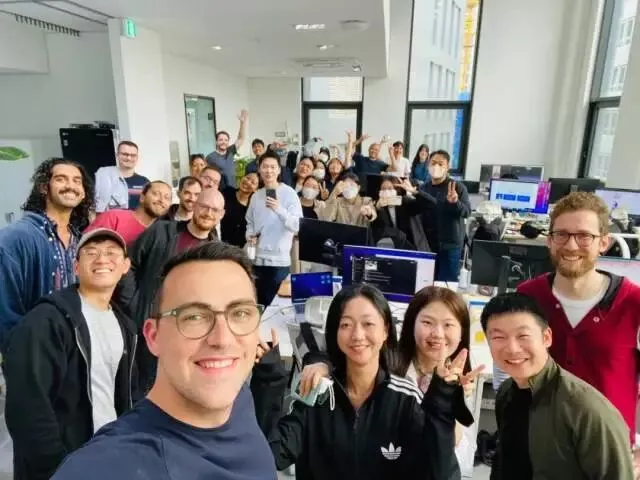 美国硅谷AI的万亿估值，靠的是多少华人在拼命
