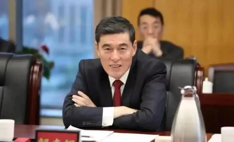 带儿女远赴美国，如今才明白毛阿敏的清醒之处