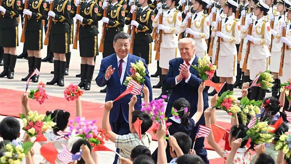 川习会现场爆冲突!发生扭打 爆“滚出去”粗口