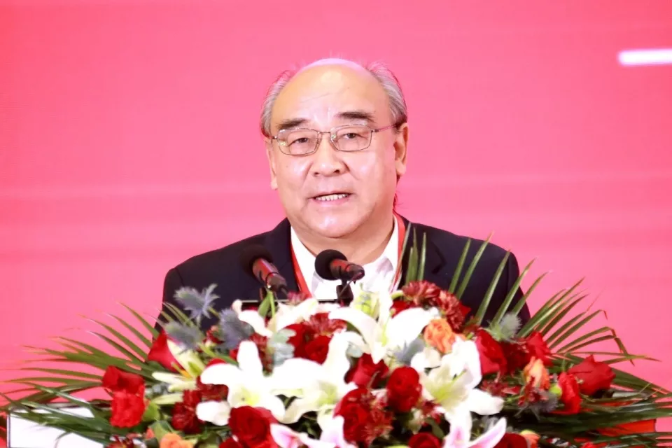 反腐窝案幸存者梁金辉掌权12年,终于跑不动了