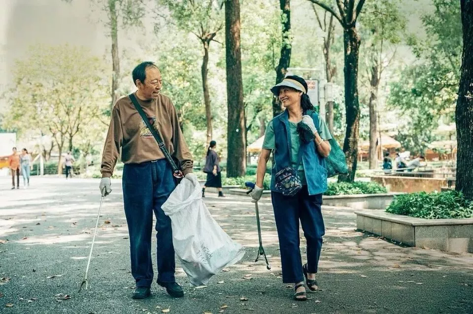 "我的家,被父母捡来的废品塞满了"