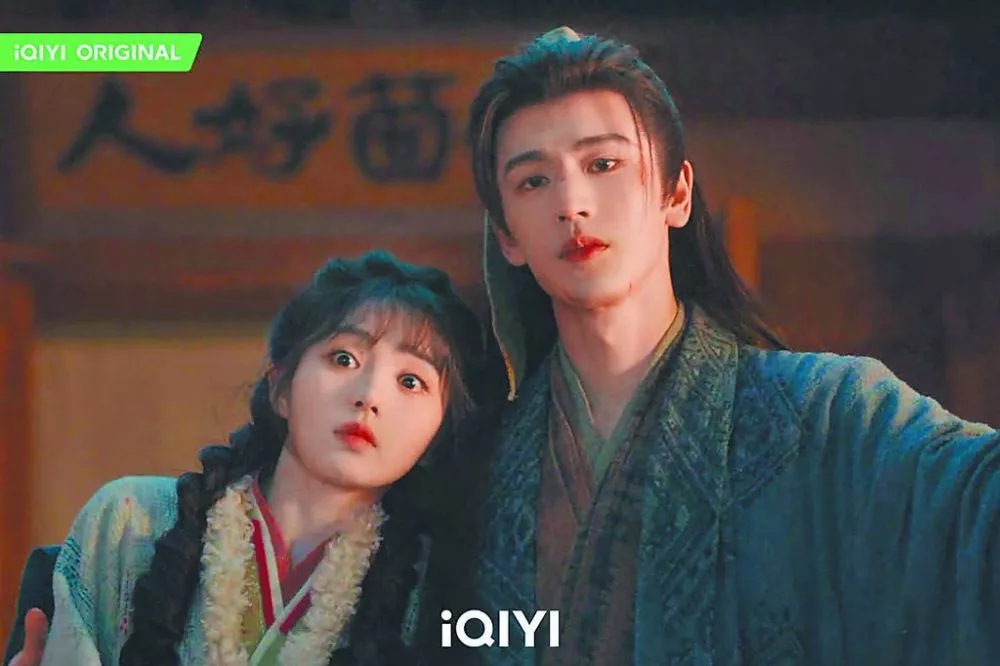 疑引发高层不满 中国官媒齐轰热播剧中粉底液将军