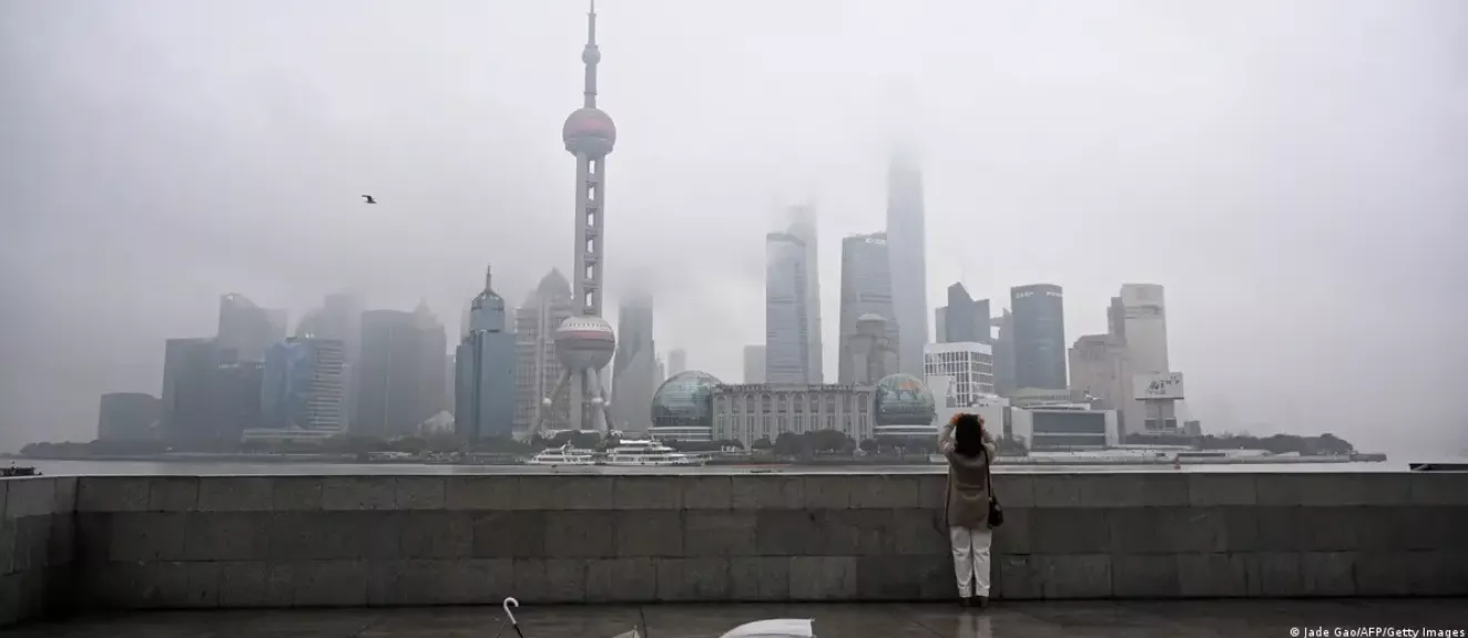 不确定的中国梦:青年失业与"躺平"折射的社会现实